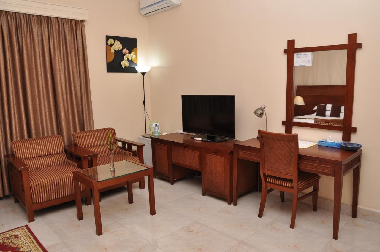 Garr Hotel Кигали Экстерьер фото